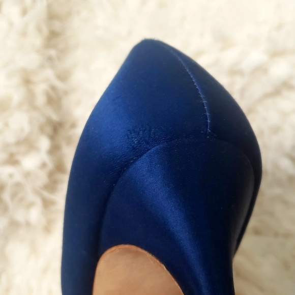 Badgley Mischka Heels - Picture 5 of 5